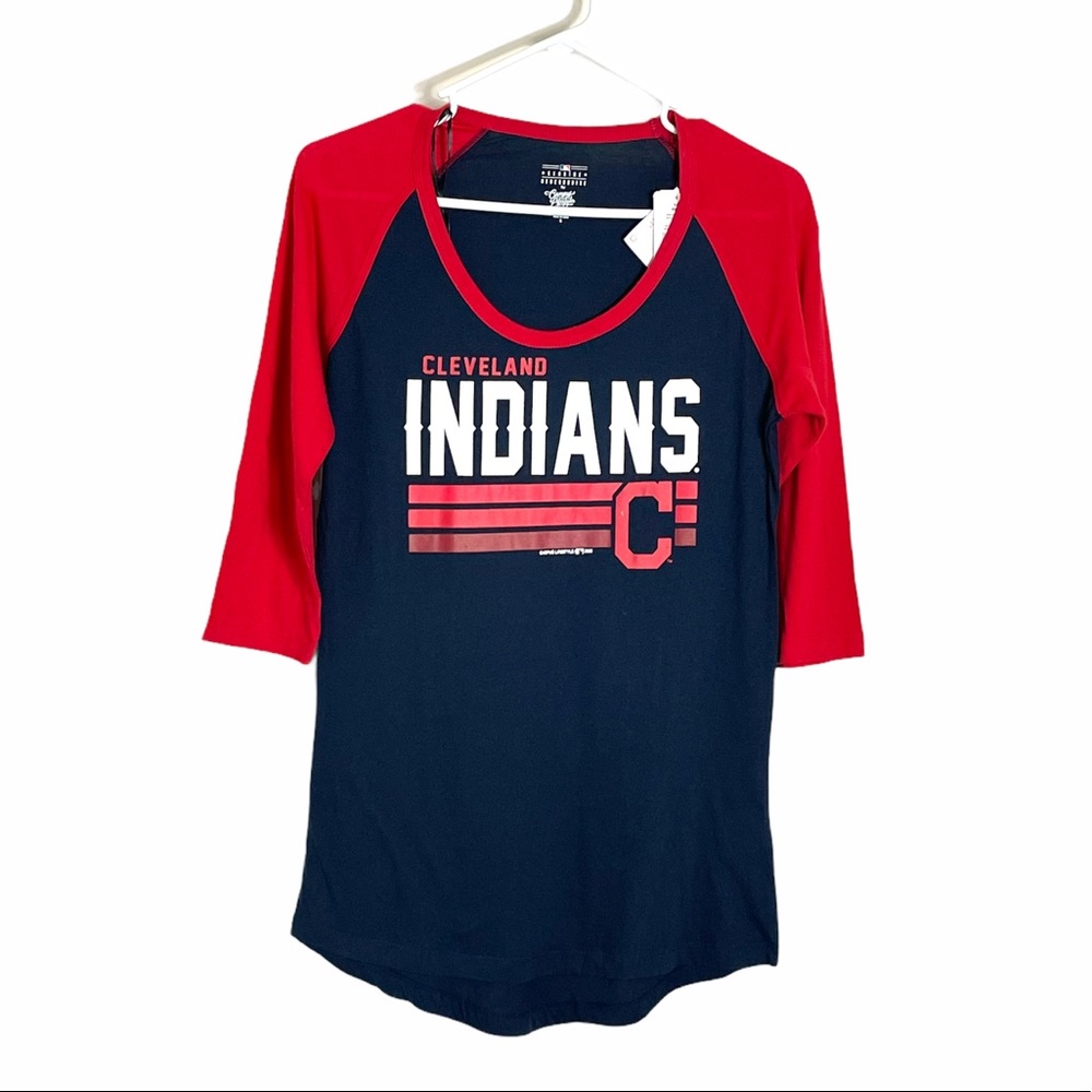 Cleveland Indians raglan shirt sz Small